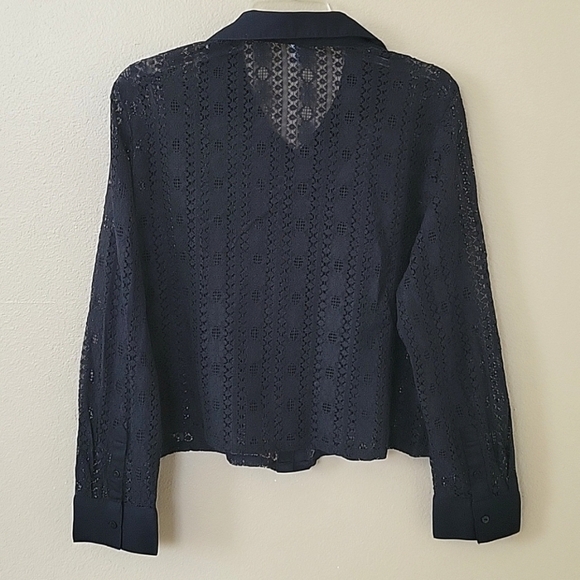 Old Navy Womens Black Crochet Lace Button Down Shirt - Size Large - Picture 5 of 9
